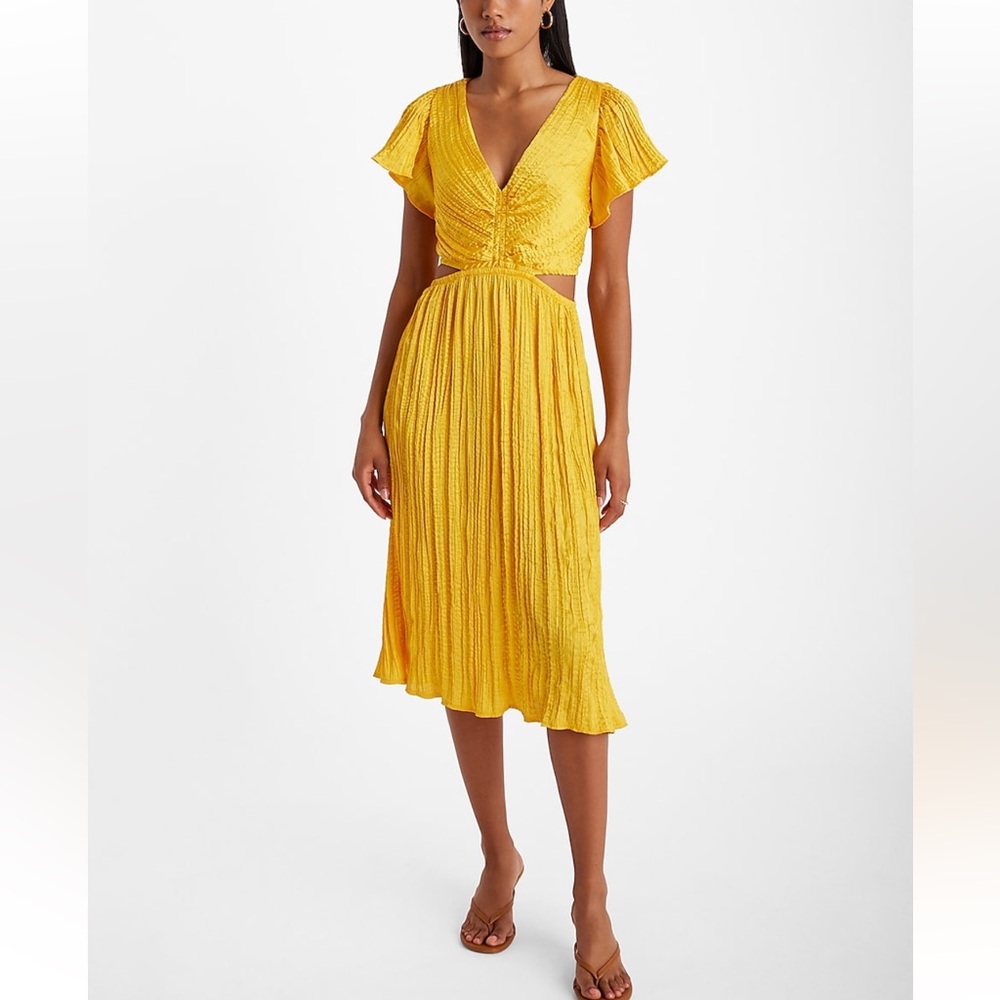 🔥NWT🔥 EXPRESS YELLOW Satin V-Neck Flutter Sleeve Pleated Cutout Midi Dress